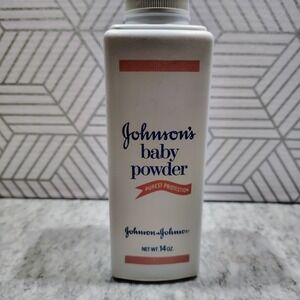 Vintage Johnson's Baby Powder 14 oz | Johnson & Johnson